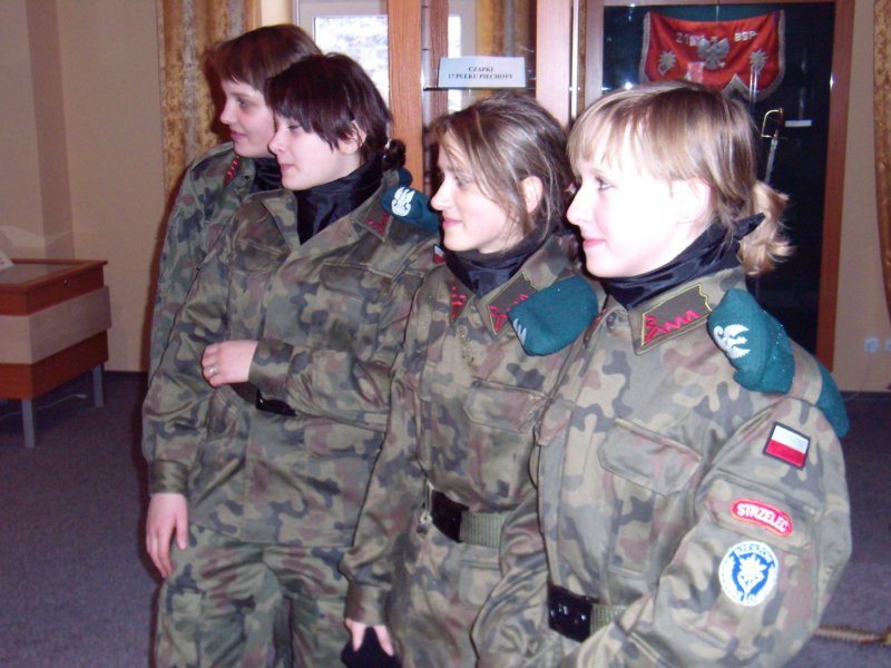 pb301063.jpg